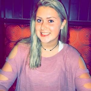 Meet your Posher, Lauren